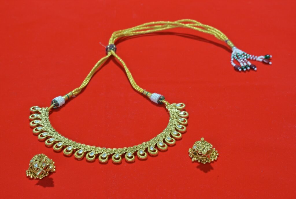 manish thatte neckless1