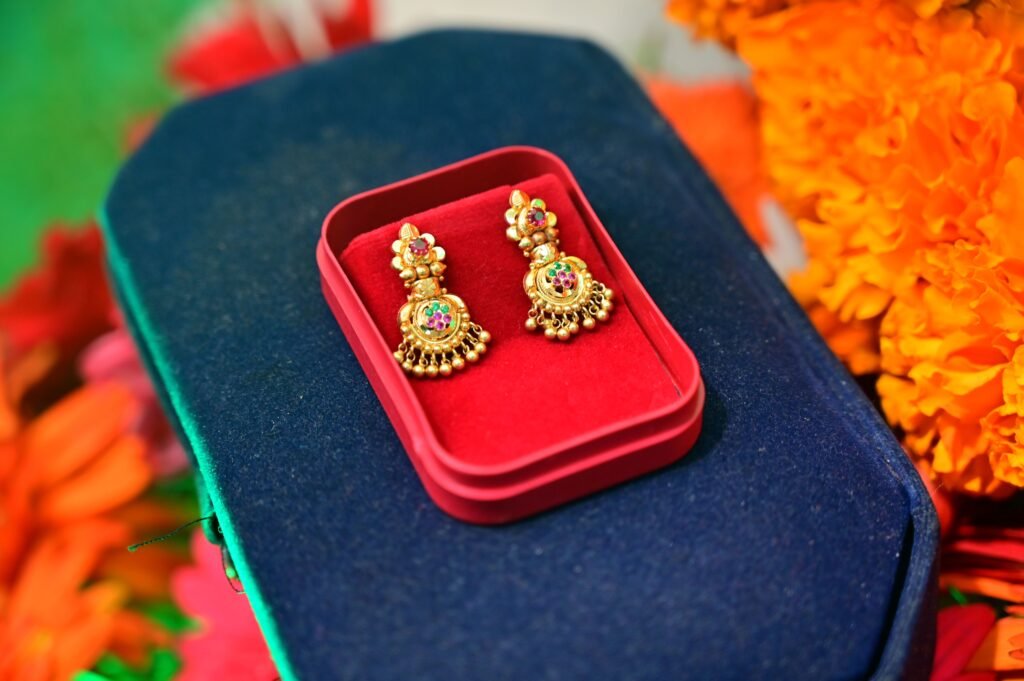 pexels banu film earrings4