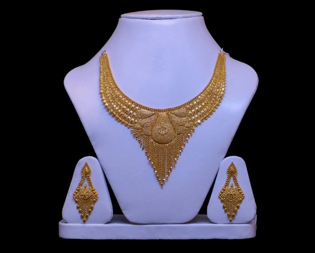zayed ahmed neckless3